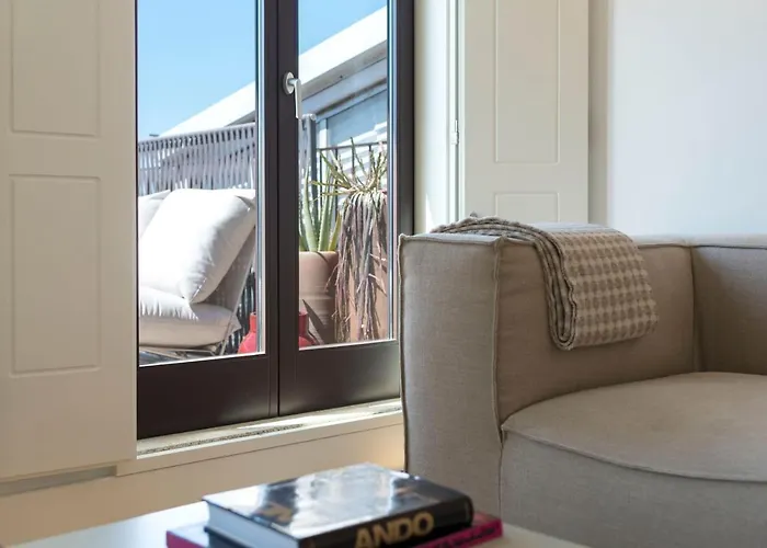 Апартаменты Boavista Penthouse W/ 2 Balconies & Ac By Lovelystay *